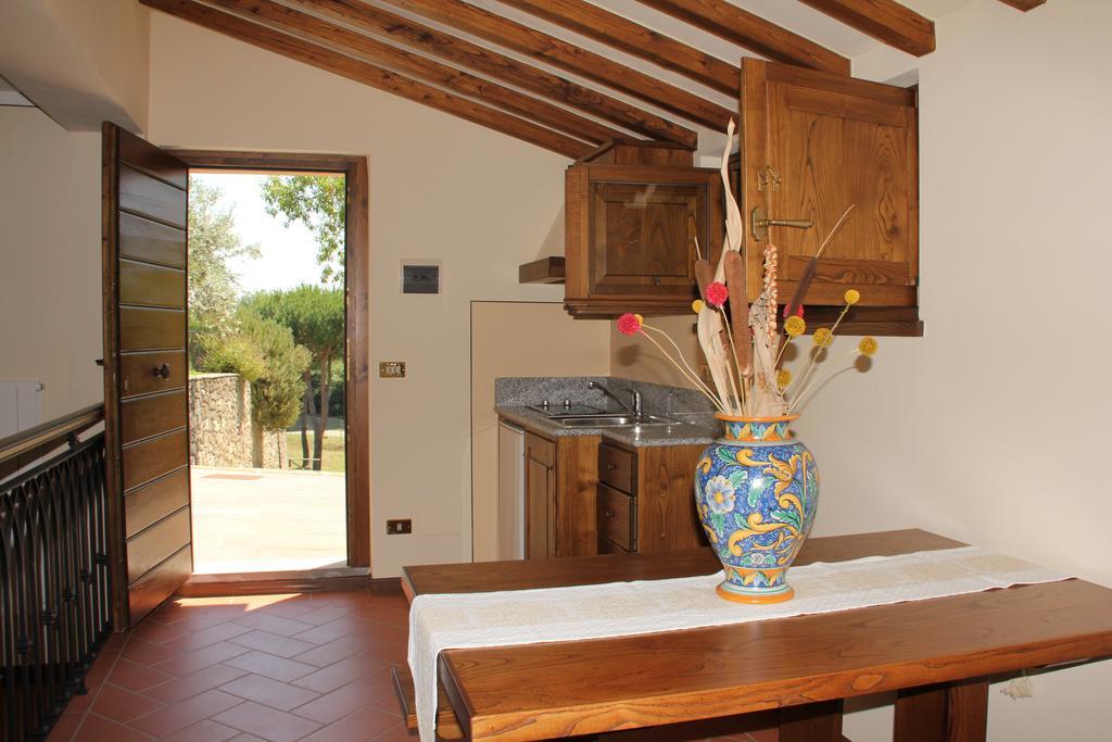 Podere Del Griccia チヴィテッラ・イン・ヴァル・ディ・キアーナ 部屋 写真